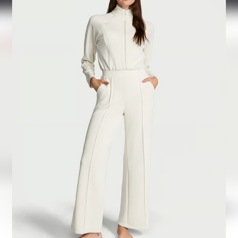 3078 NWT VSX Featherweight Knit Front- Zip Jumpsuit Sz Large Classic Plaster - Picture 2 of 10